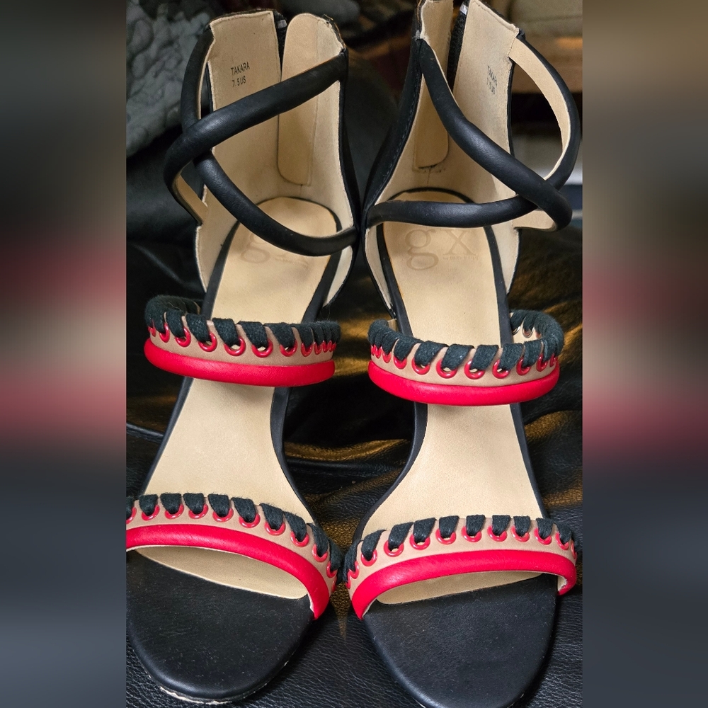 GX by Gwen Stefani GORGEOUS Black & Red Women's Heels sz7.5 - Picture 2 of 7